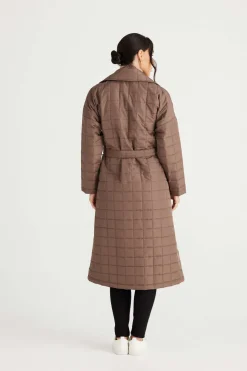 Brave + True Bedford Puffer in Mocha