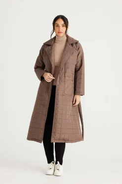 Brave + True Bedford Puffer in Mocha