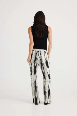 Brave + True Blake Pant in Taipan