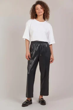 Eb & Ive Allegro Crop Pant in Black