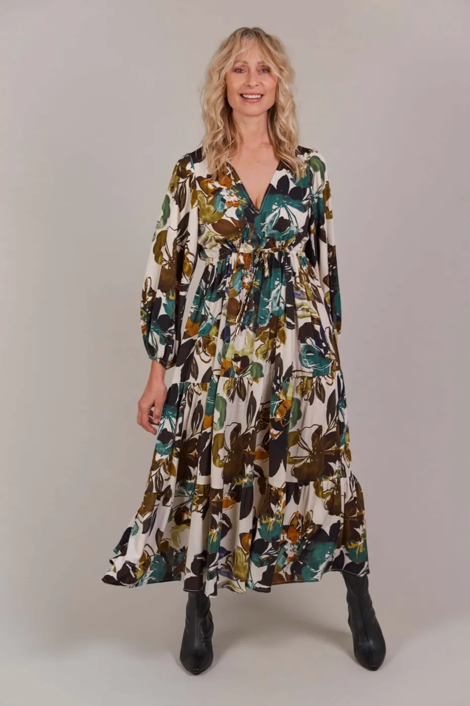 Eb & Ive Elsie Maxi Dress in Botanical Tusk