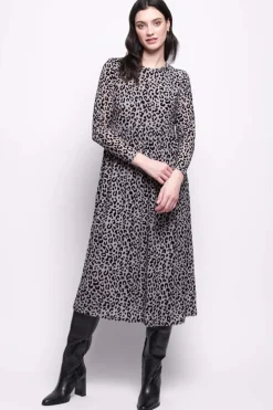 Foil International Velvet Dress in Roar