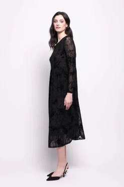 Foil International Velvet Dress in Black Splatter
