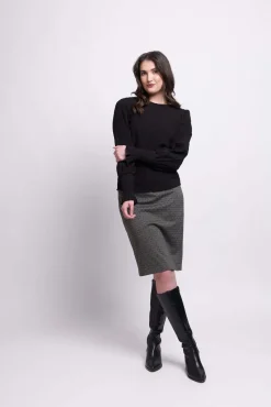 Foil It's A Breeze Top in Black