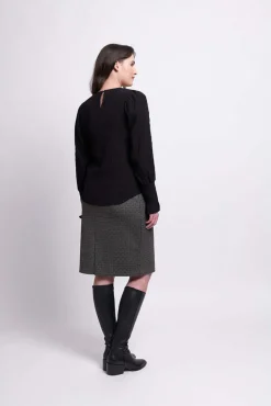 Foil It's A Breeze Top in Black