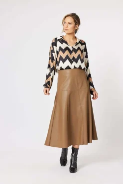 Hammock & Vine Brooke Vegan Leather Skirt in Coffee