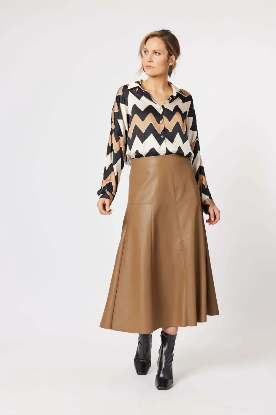 Hammock & Vine Brooke Vegan Leather Skirt in Coffee