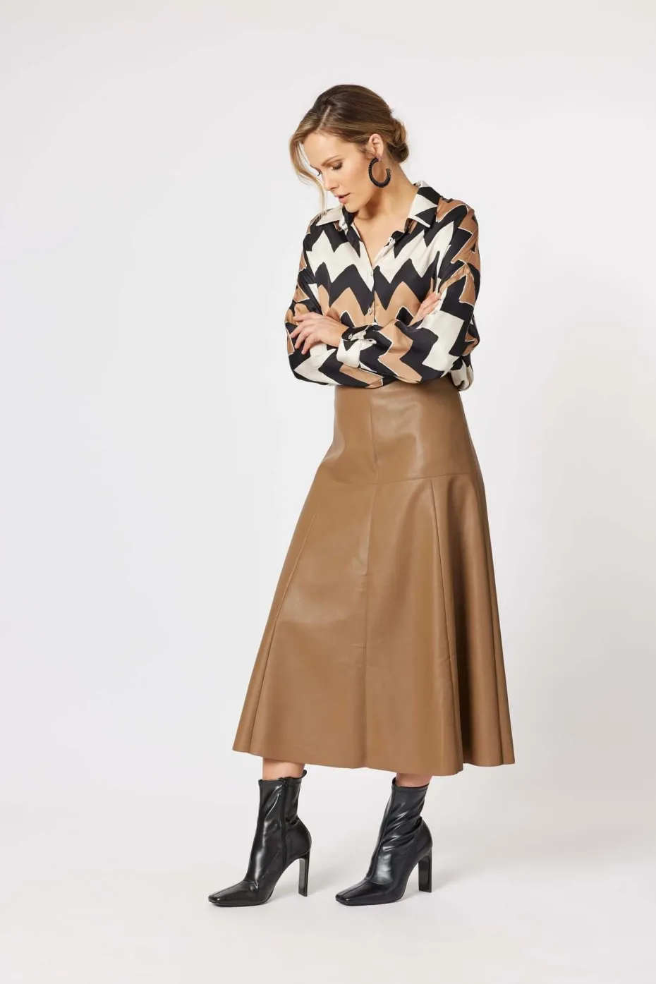 Hammock & Vine Brooke Vegan Leather Skirt in Coffee