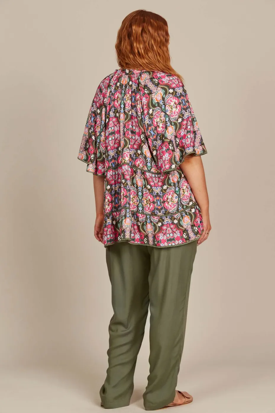 Isle of Mine Esme Top in Olive Fleuron