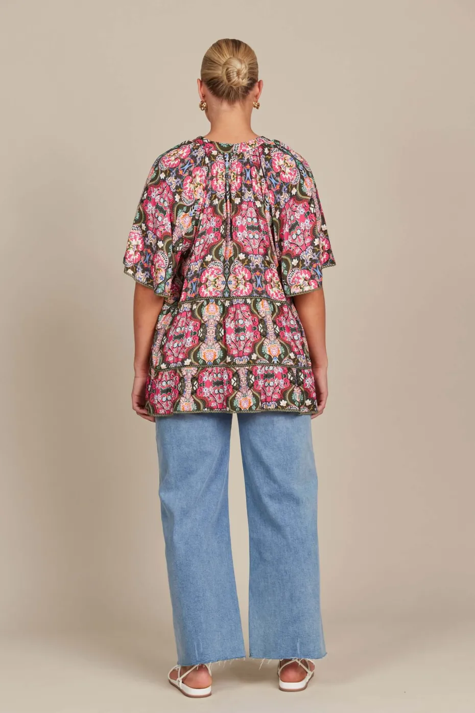 Isle of Mine Esme Top in Olive Fleuron