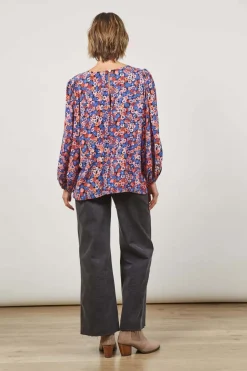 Isle of Mine Euphoria V Blouse in Azure Bloom