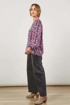 Isle of Mine Euphoria V Blouse in Azure Bloom