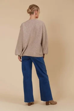 Isle of Mine Miru Flower Jumper in Taupe