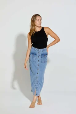 New London GINSBERG Skirt in Light Wash