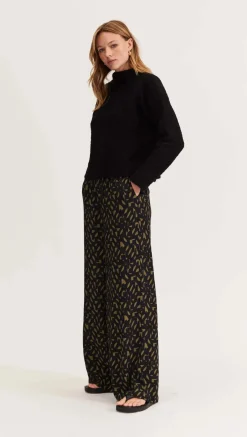 Staple The Label Zadie Wide Leg Pant in Black Khaki Geo