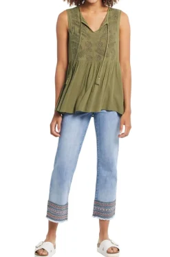 Tribal Embroidered Top in Palmleaf 7345O-4573