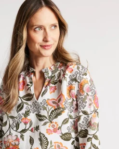 Yarra Trail Folk Art Top in Olive Floral